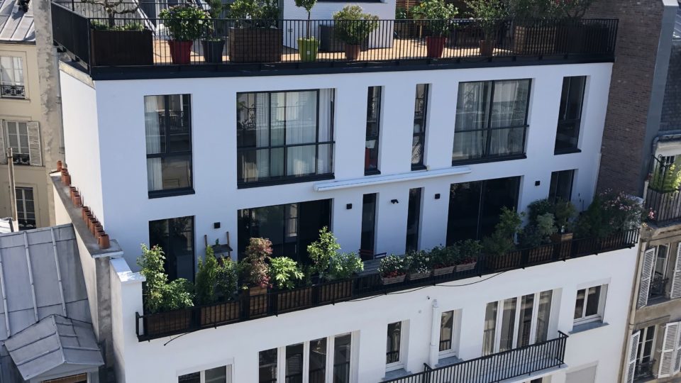 Toiture créée surélévation Paris 9e